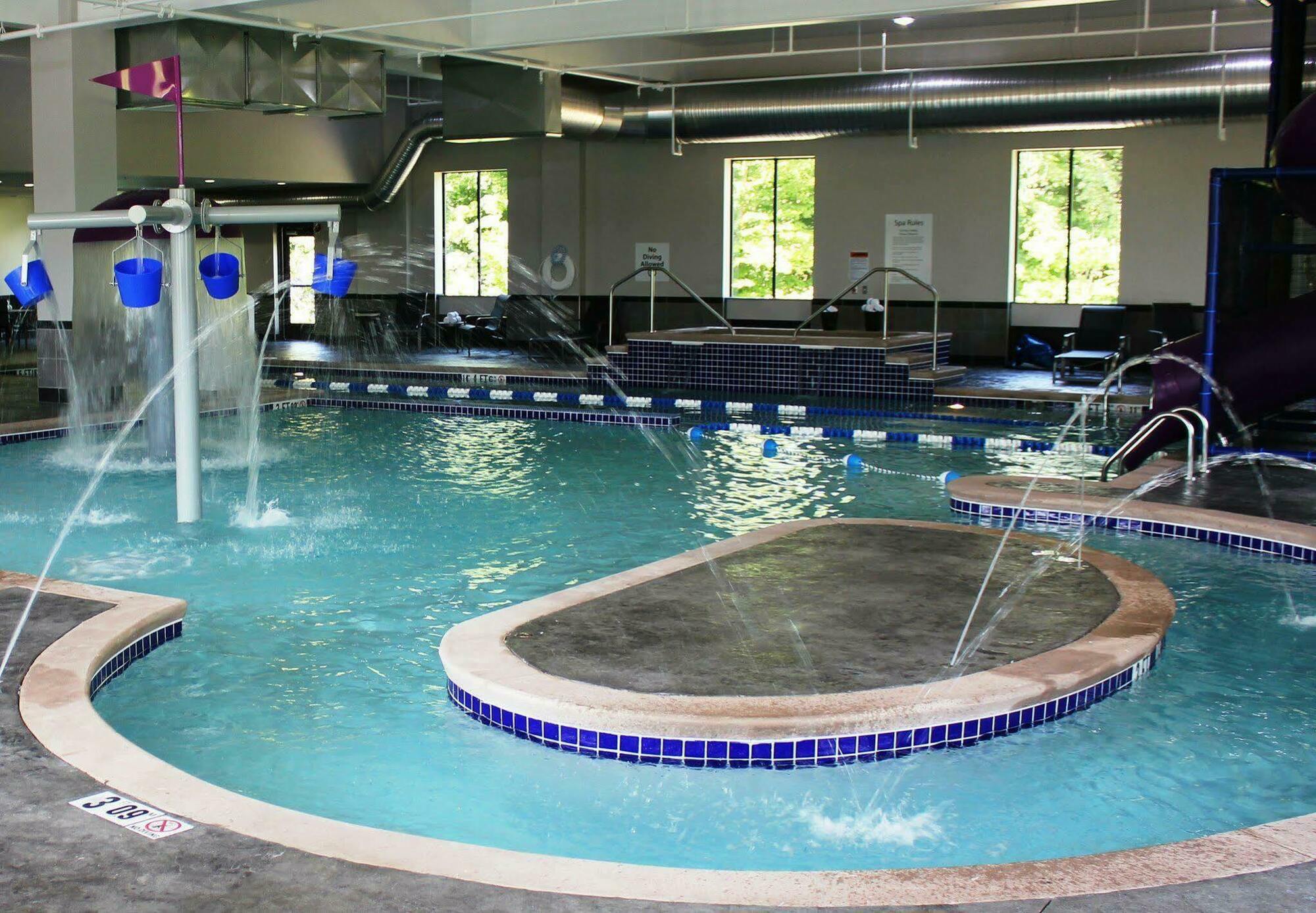 Express & - Polaris, An Ihg Gasthof Columbus