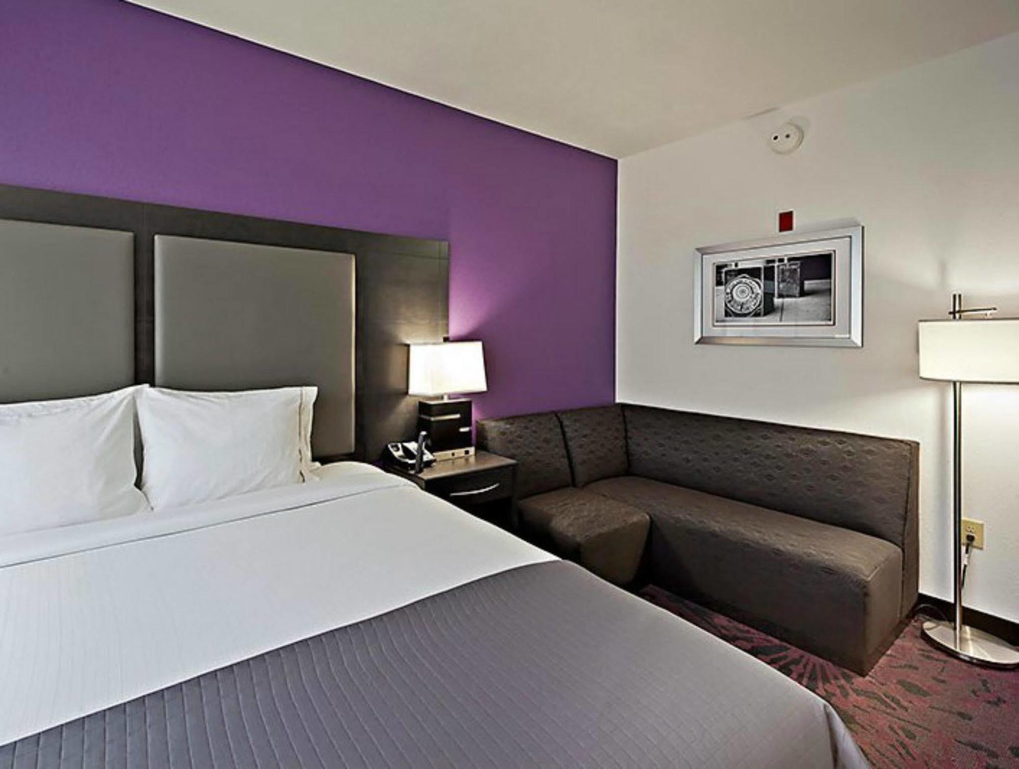 Mini-hôtel Express & - Polaris, An Ihg 3*
