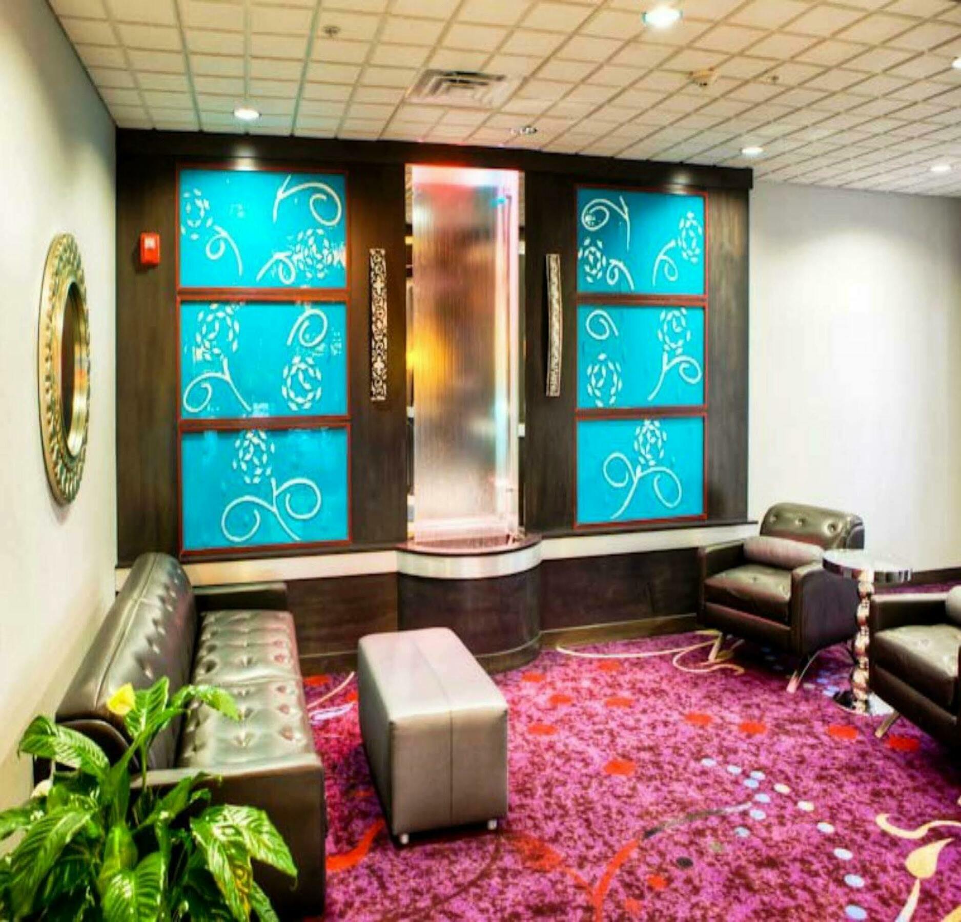 Express & - Polaris, An Ihg 3*