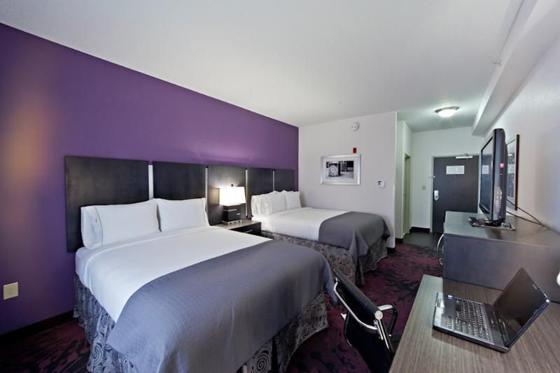 Express & - Polaris, An Ihg